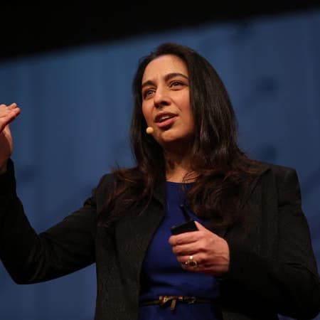 Simone Ahuja